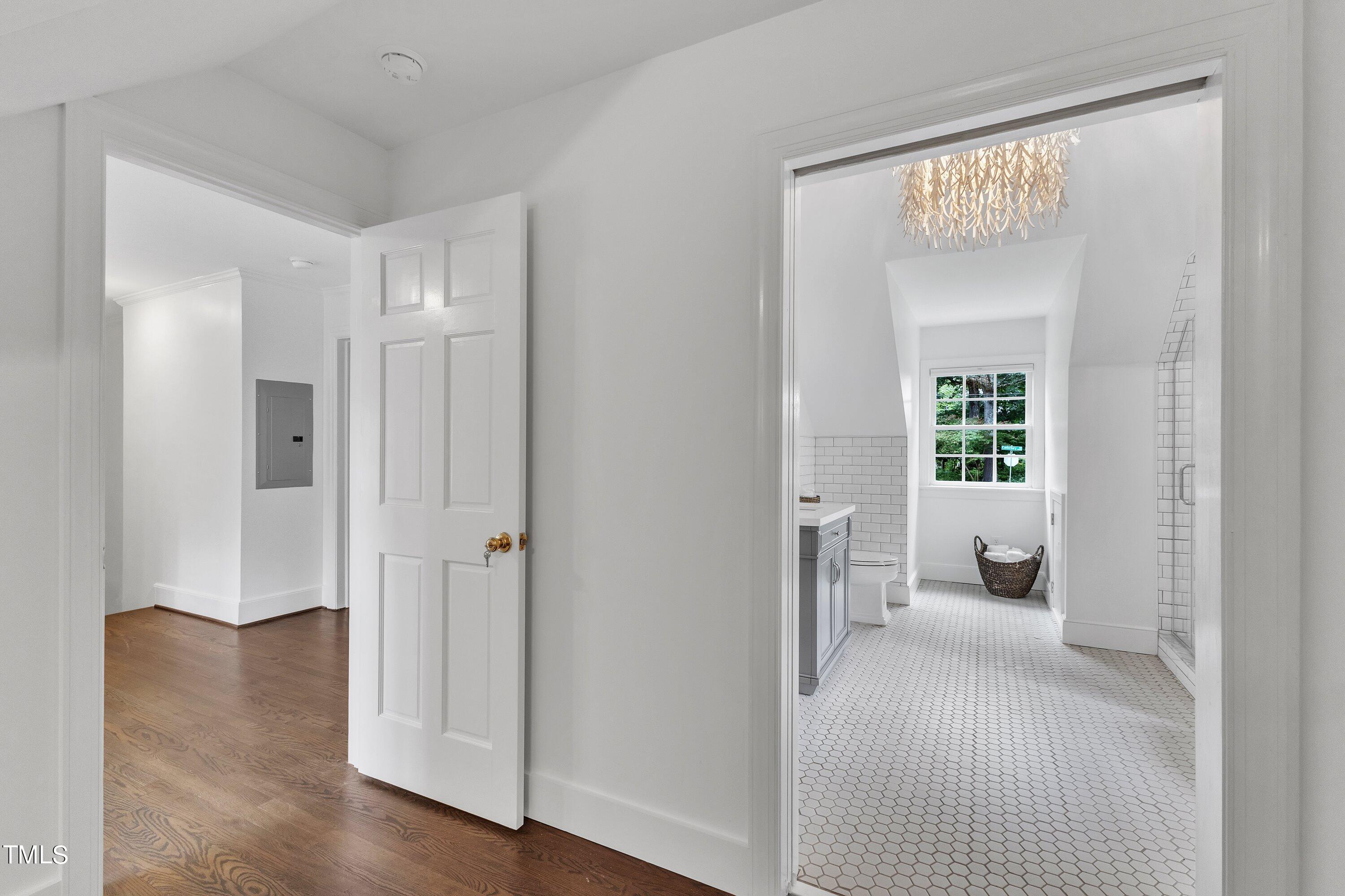 1606 Canterbury Road Raleigh, NC 27608 - Photo 40 of 75 65-1606 Canterbury-73