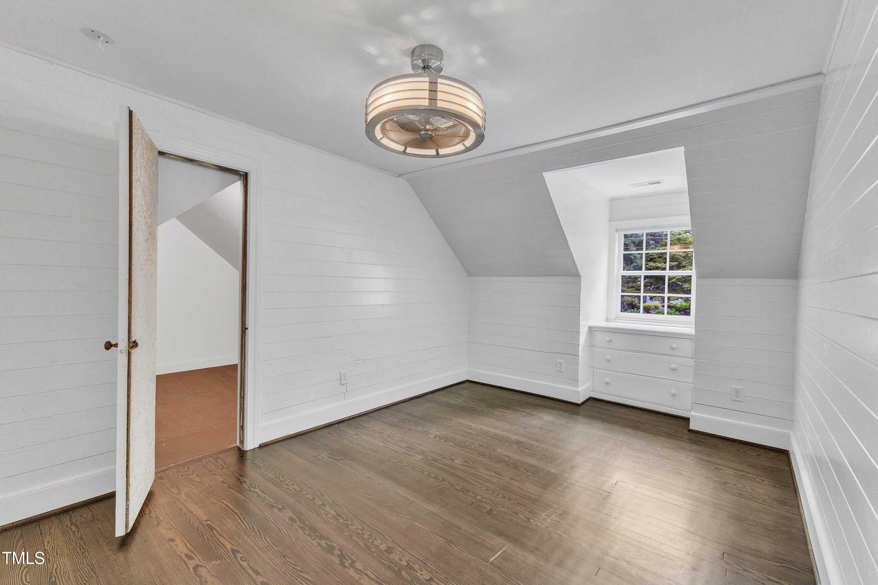 1606 Canterbury Road Raleigh, NC 27608 - Photo 58 of 75 54-1606 Canterbury-62