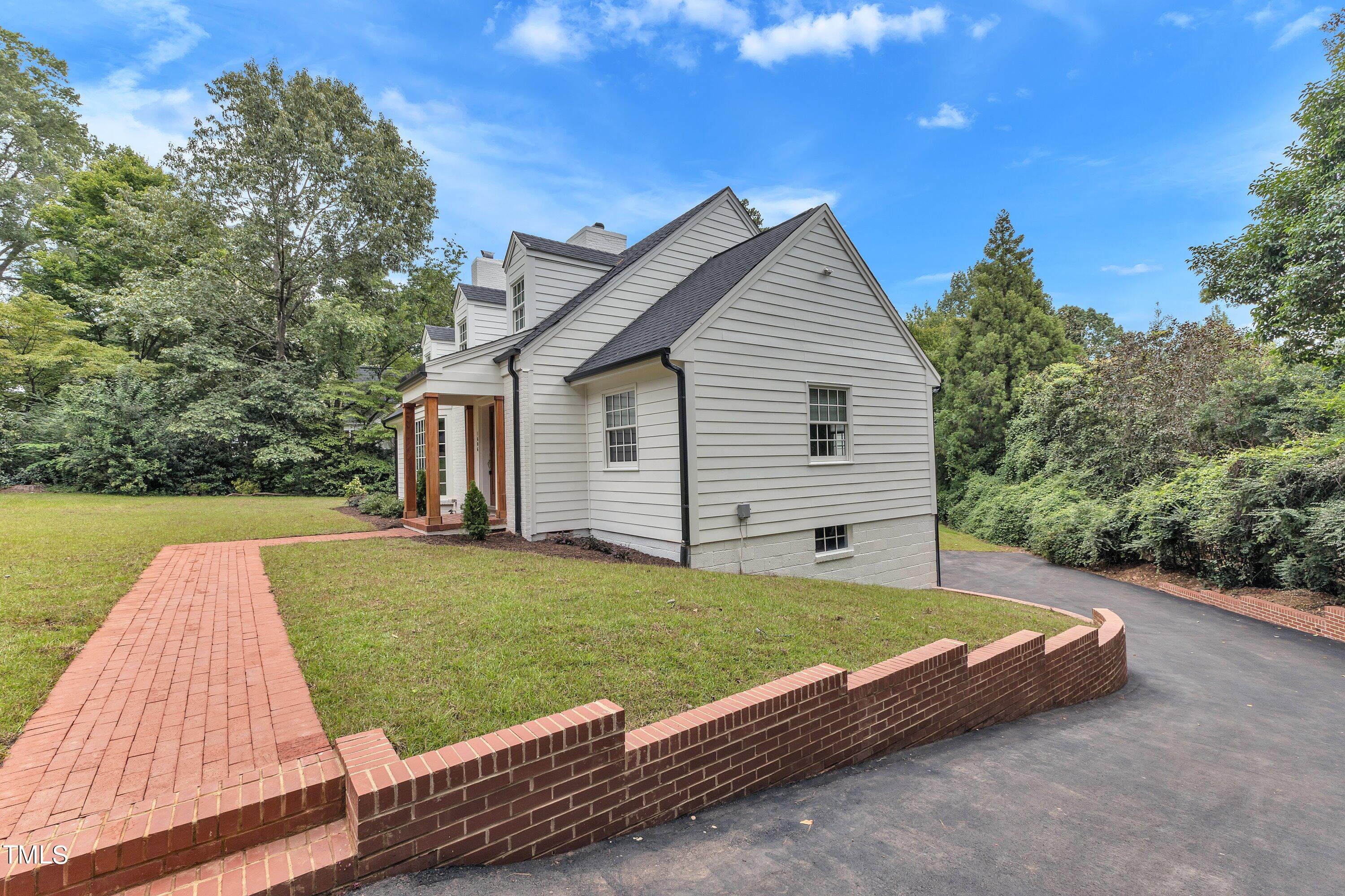 1606 Canterbury Road Raleigh, NC 27608 - Photo 68 of 75 80-1606 Canterbury-8