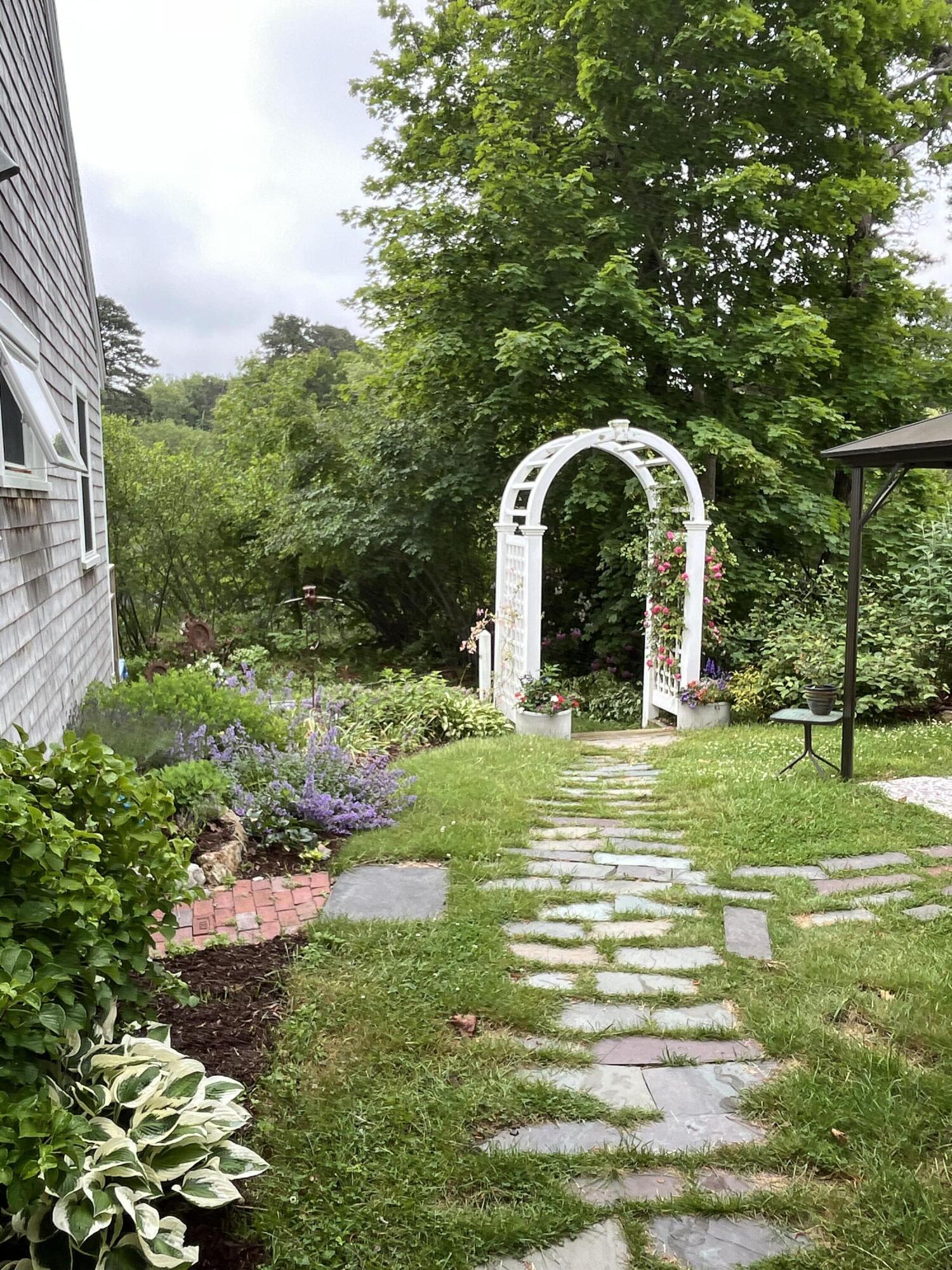 83 Lake Drive Centerville, MA 02632 - Photo 37 of 40 IMG_2855