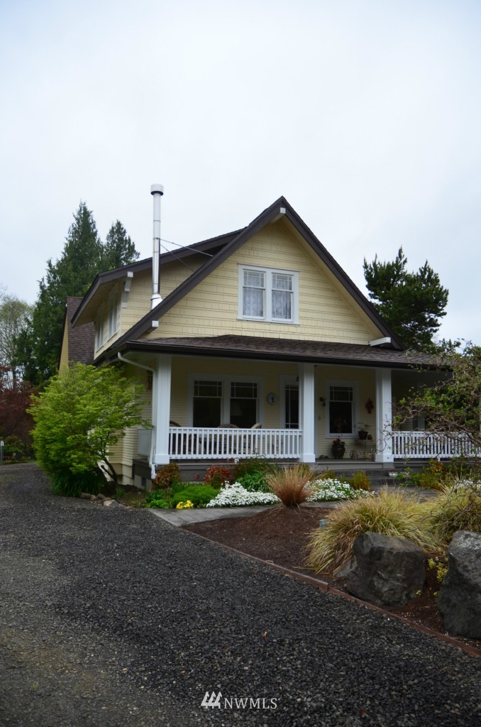 3435 Willapa Road Raymond, WA 98577 - Photo 2 of 25 Gallery Image 2