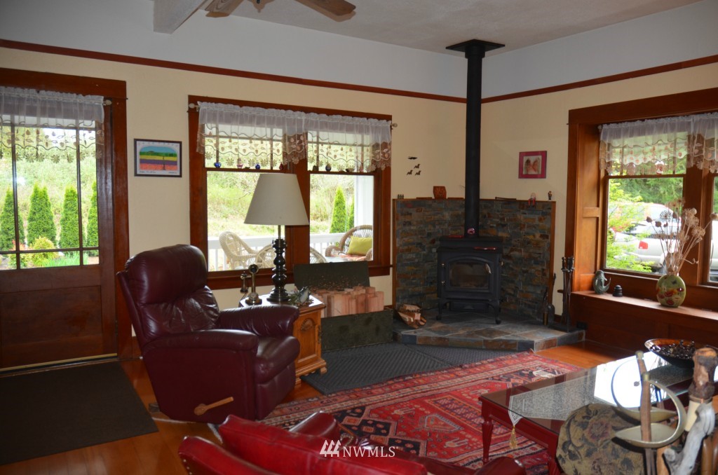3435 Willapa Road Raymond, WA 98577 - Photo 9 of 25 Gallery Image 9