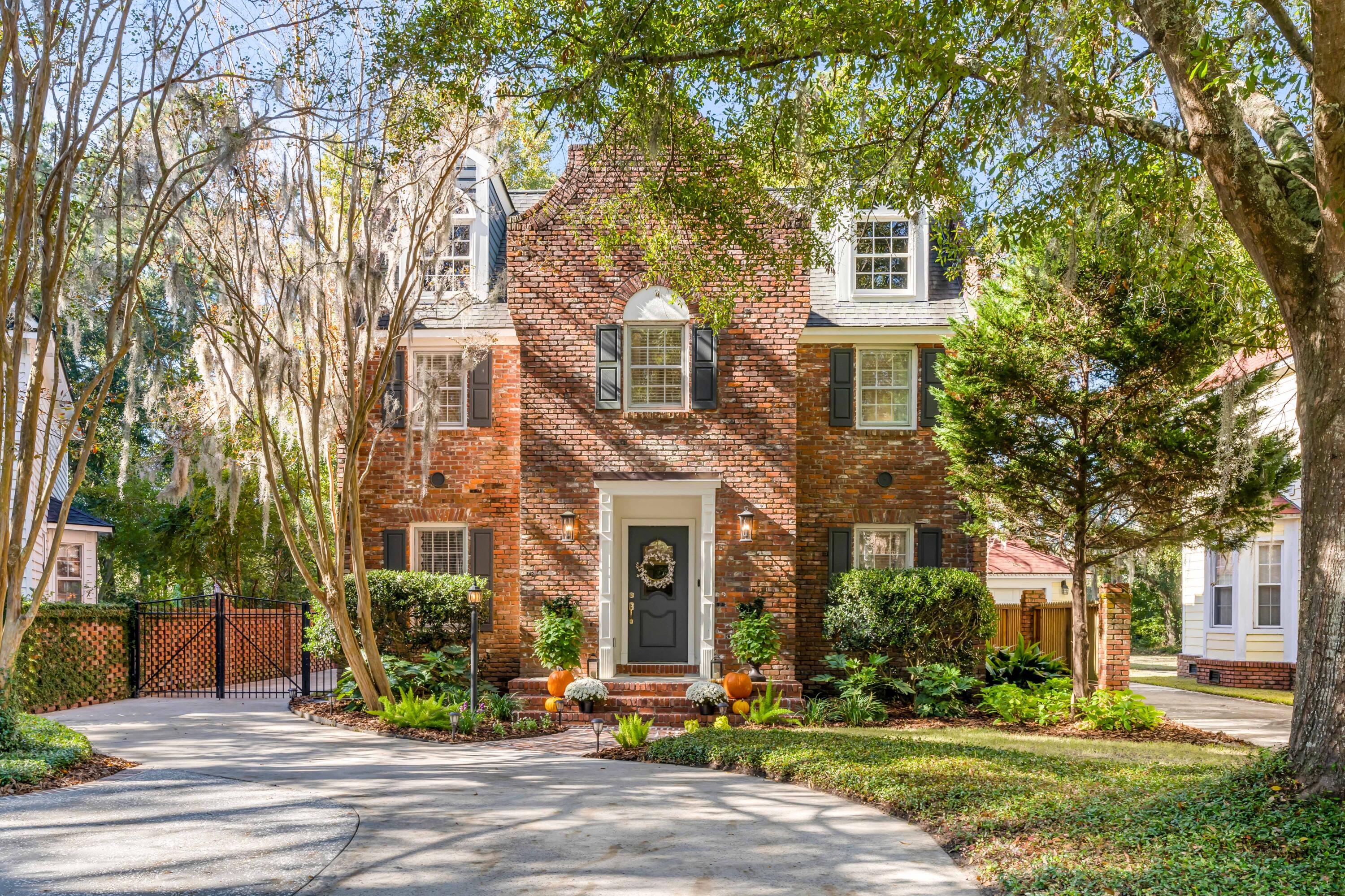 1007 Governors Road Mount Pleasant, SC 29464 - Photo 2 of 36 DSC08054