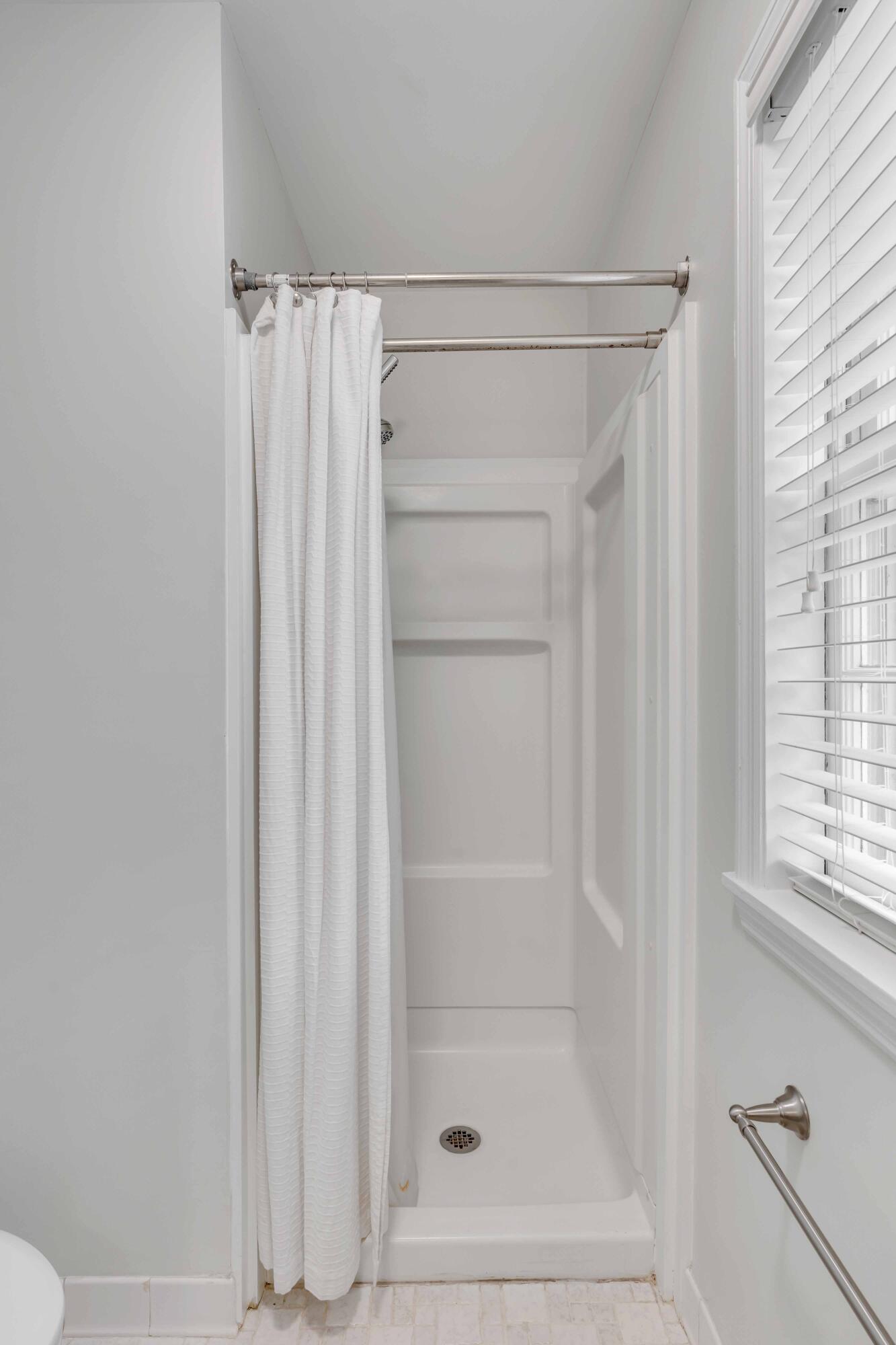1007 Governors Road Mount Pleasant, SC 29464 - Photo 28 of 36 DSC08189