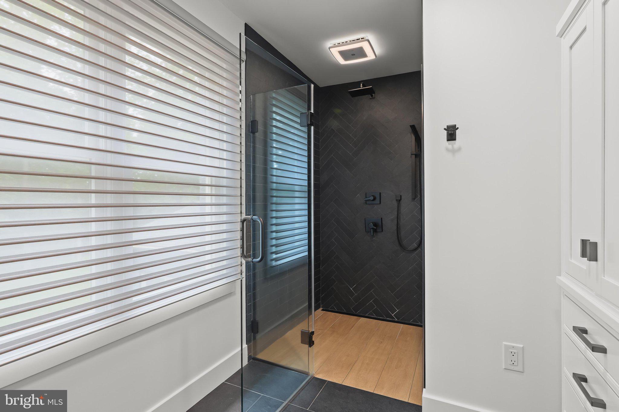1704 Brehm Road Westminster, MD 21157 - Photo 48 of 140 Primary Full bath