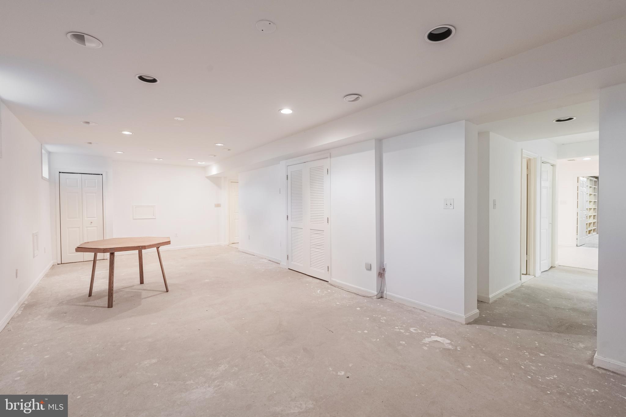 8454 Toll House Road Annandale, VA 22003 - Photo 64 of 65 a view of an empty room