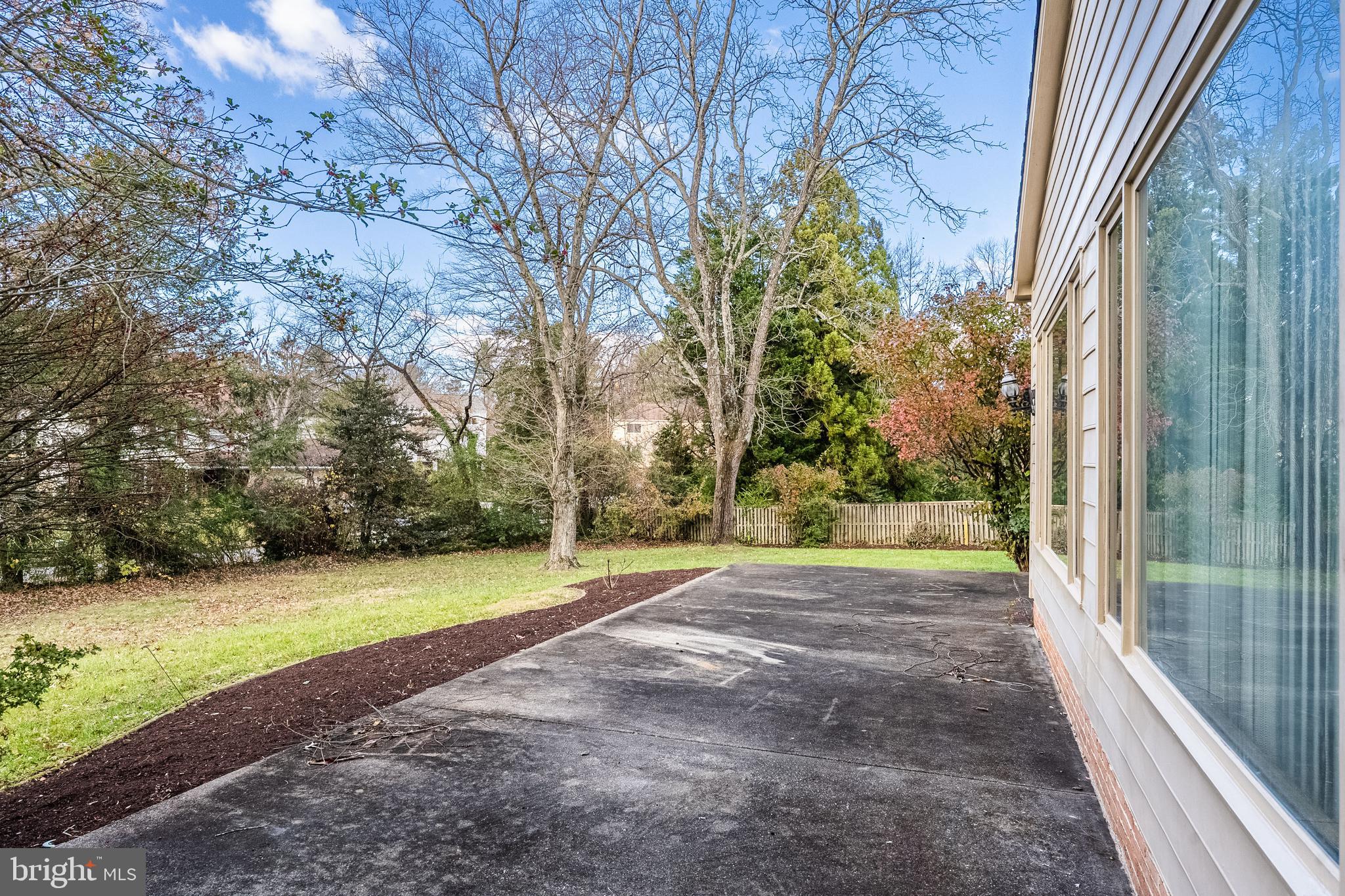 8454 Toll House Road Annandale, VA 22003 - Photo 10 of 65 a view of a yard with basketball court