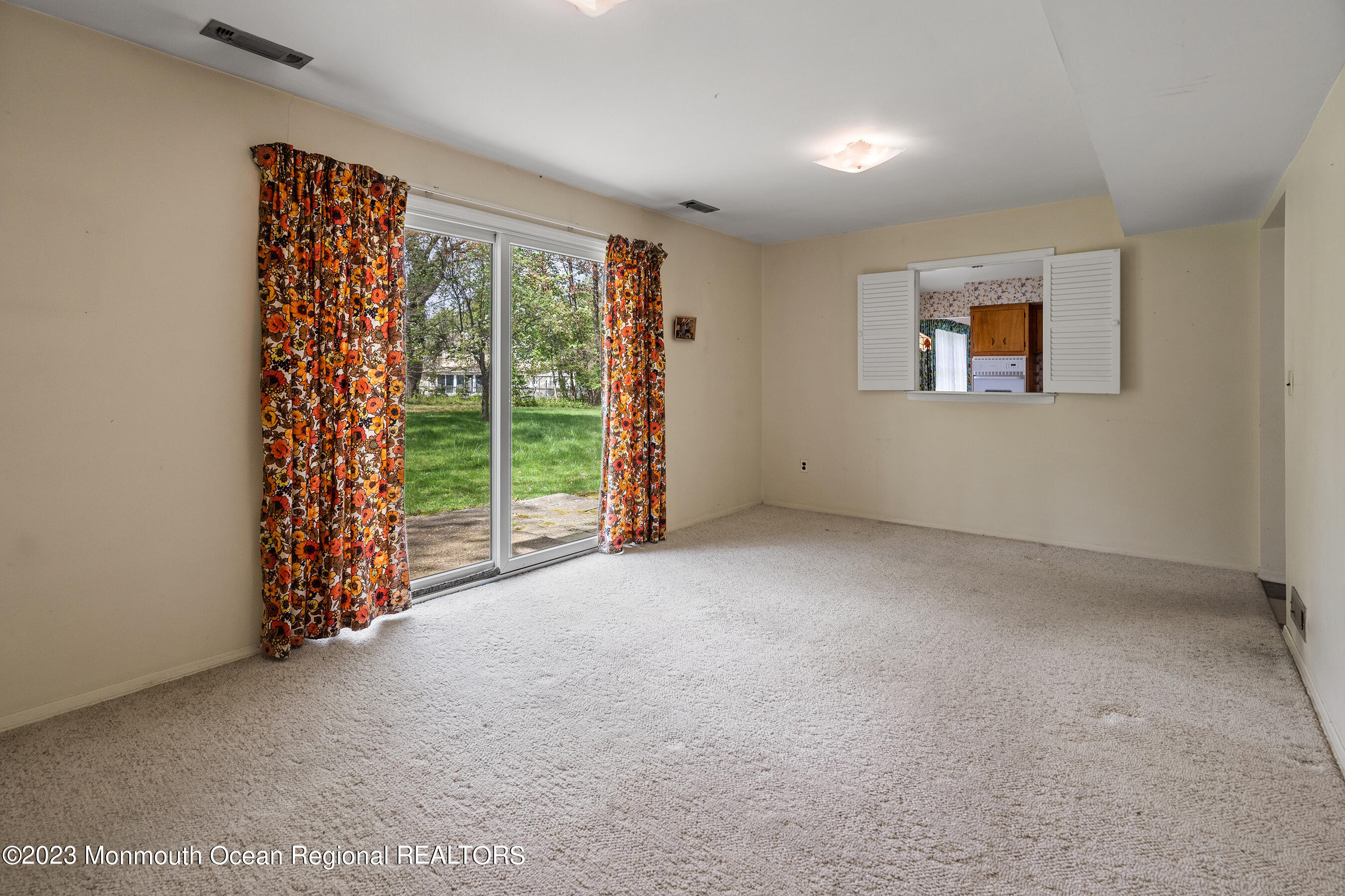 1 Buttonwood Road Middletown, NJ 07748 - Photo 7 of 35 10-Den 1A