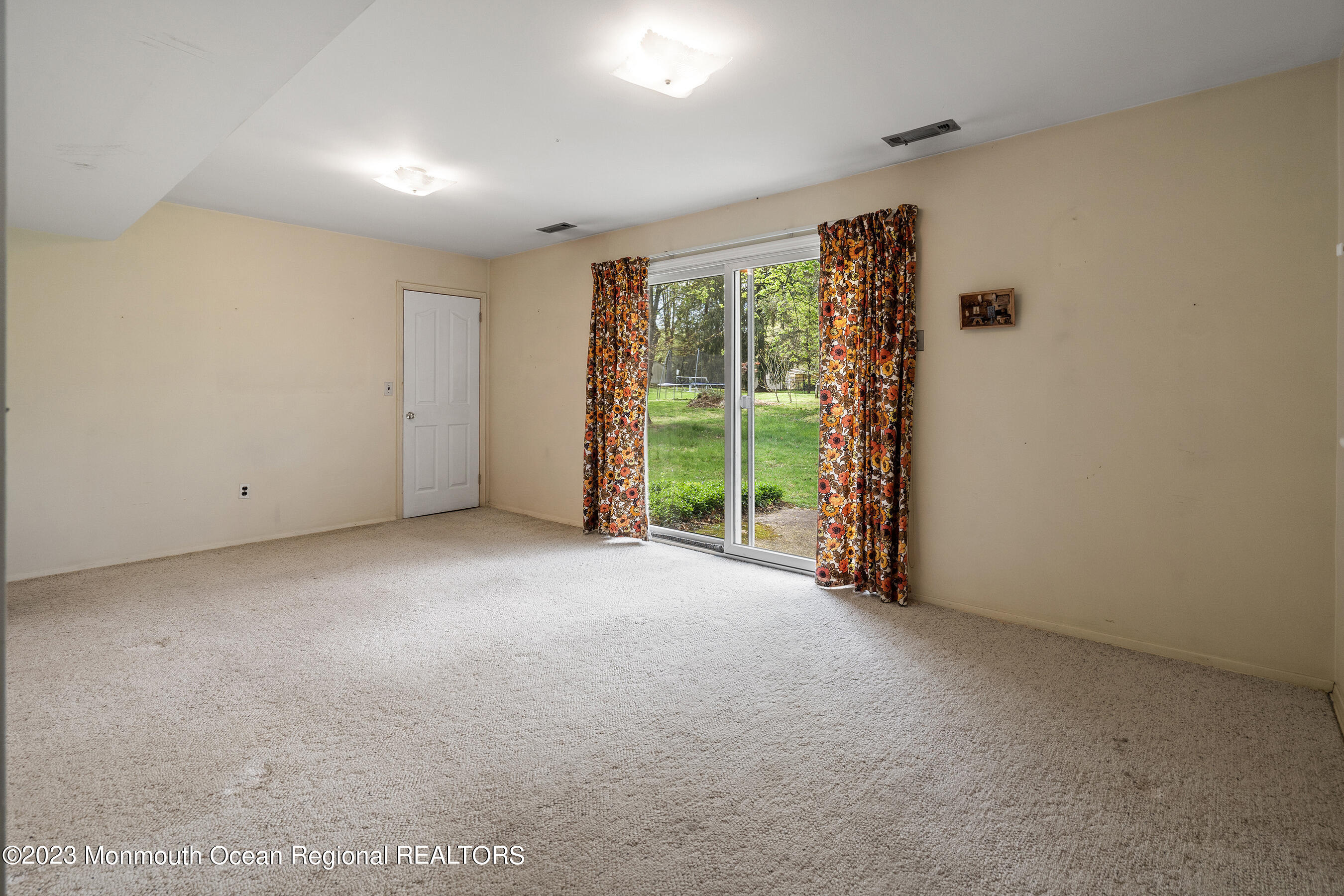 1 Buttonwood Road Middletown, NJ 07748 - Photo 8 of 35 11-Den 1B
