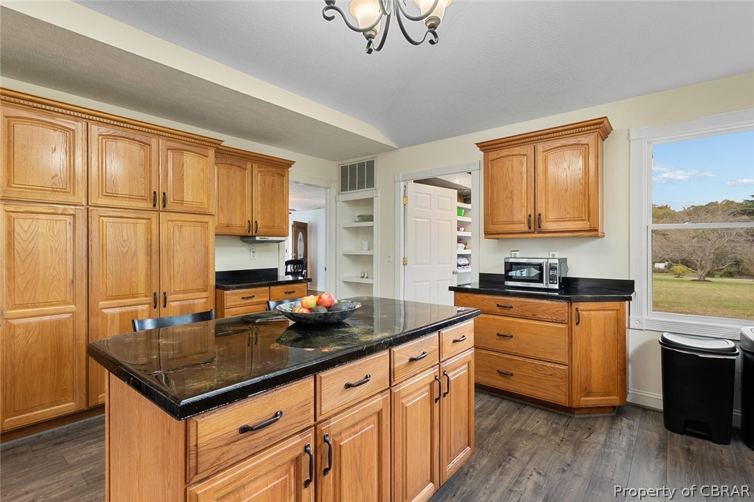 1134 Syringa Road Topping, VA 23169 - Photo 8 of 48 Gallery Image 8