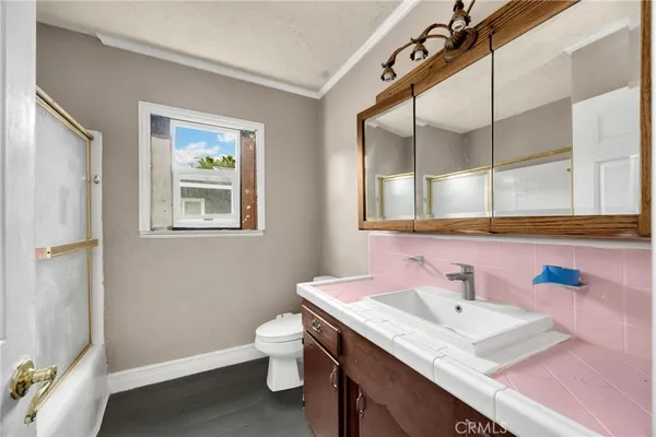 $1,095,000 | 331 Bradford Avenue, Placentia, CA 92870