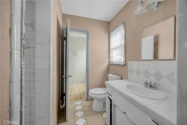 $1,095,000 | 331 Bradford Avenue, Placentia, CA 92870