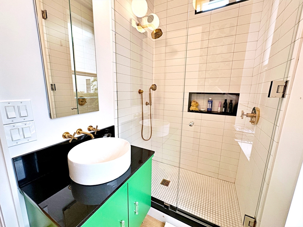206 Webster Street, Unit 1A Boston, MA 02128 - Photo 15 of 17