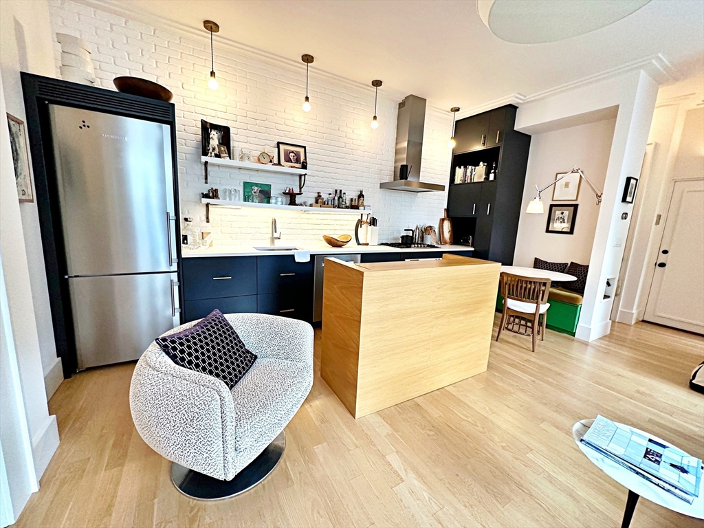 206 Webster Street, Unit 1A Boston, MA 02128 - Photo 7 of 17