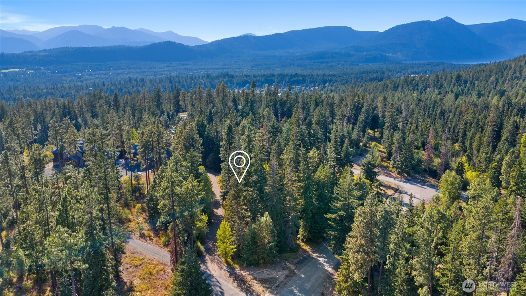 1000 R&R Hts Drive Roslyn, WA 98941 - Photo 17 of 23 a view of a lush green hillside and a houses