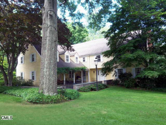 12 Moss Ledge Road Westport, CT 06880 - Photo 1 of 1 Gallery Image 1
