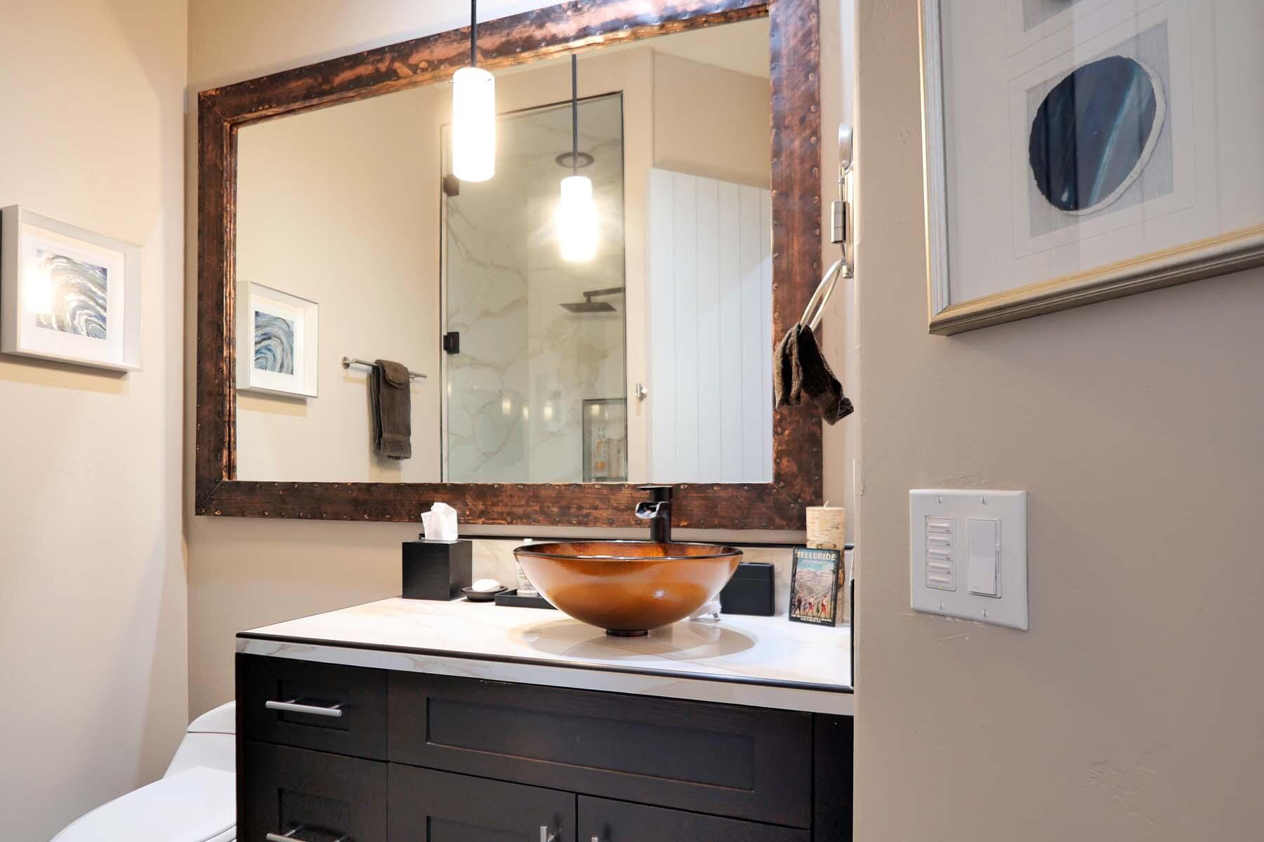 404 Adams Ranch Road, Unit 1201 Mountain Village, CO 81435 - Photo 39 of 47 Guest Bath Entry