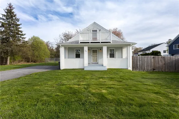 $500,000 | 20 West View Street, Warwick, RI 02889
