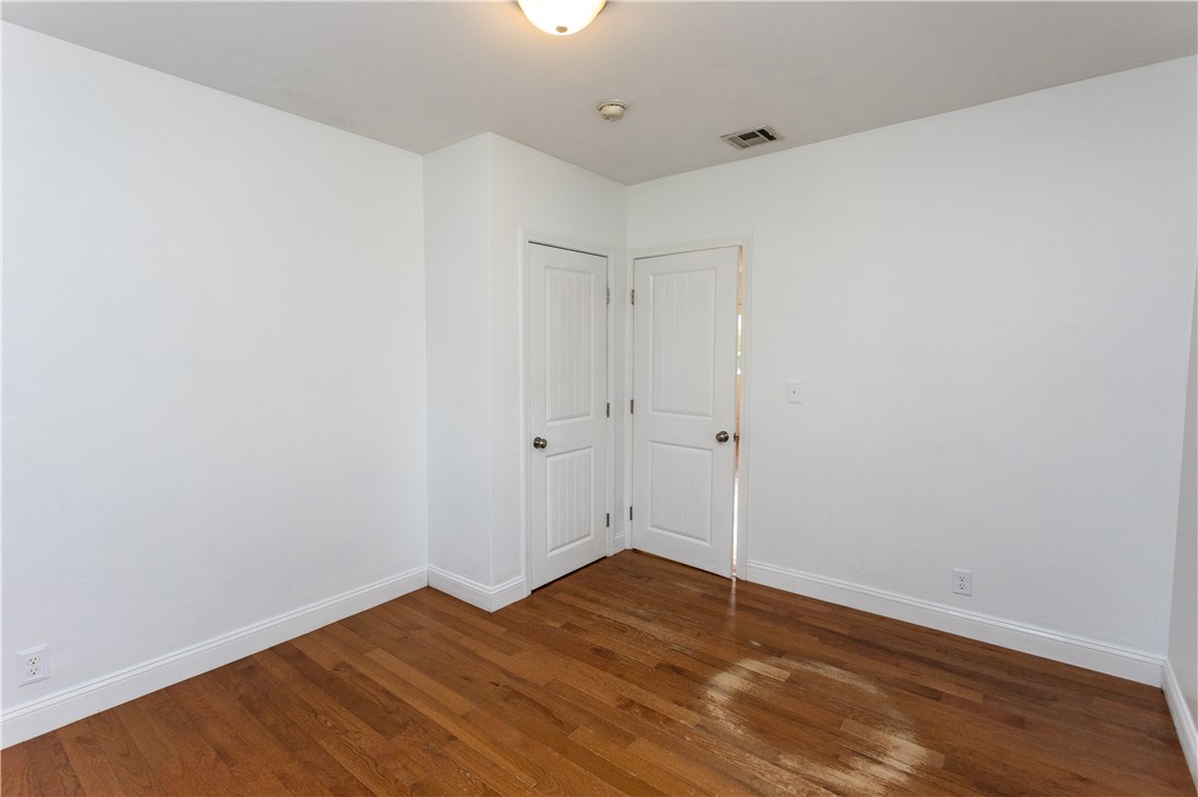 20 West View Street Warwick, RI 02889 - Photo 14 of 38