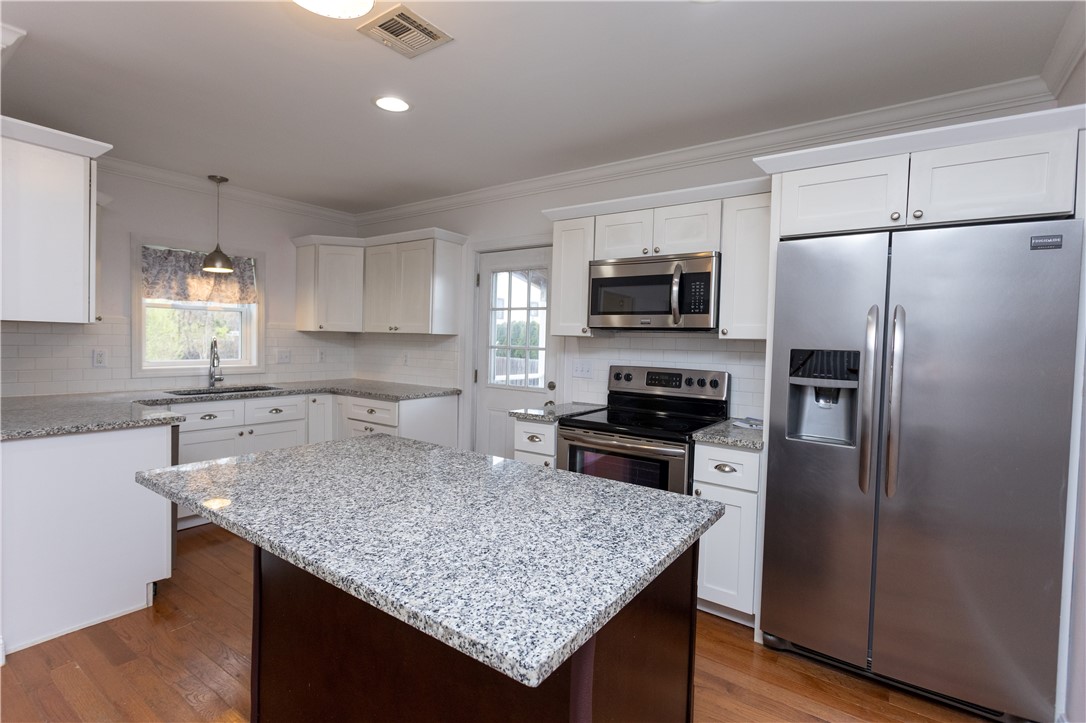 20 West View Street Warwick, RI 02889 - Photo 19 of 38