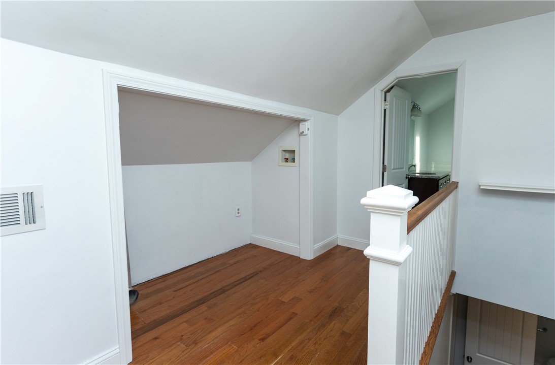 20 West View Street Warwick, RI 02889 - Photo 24 of 38