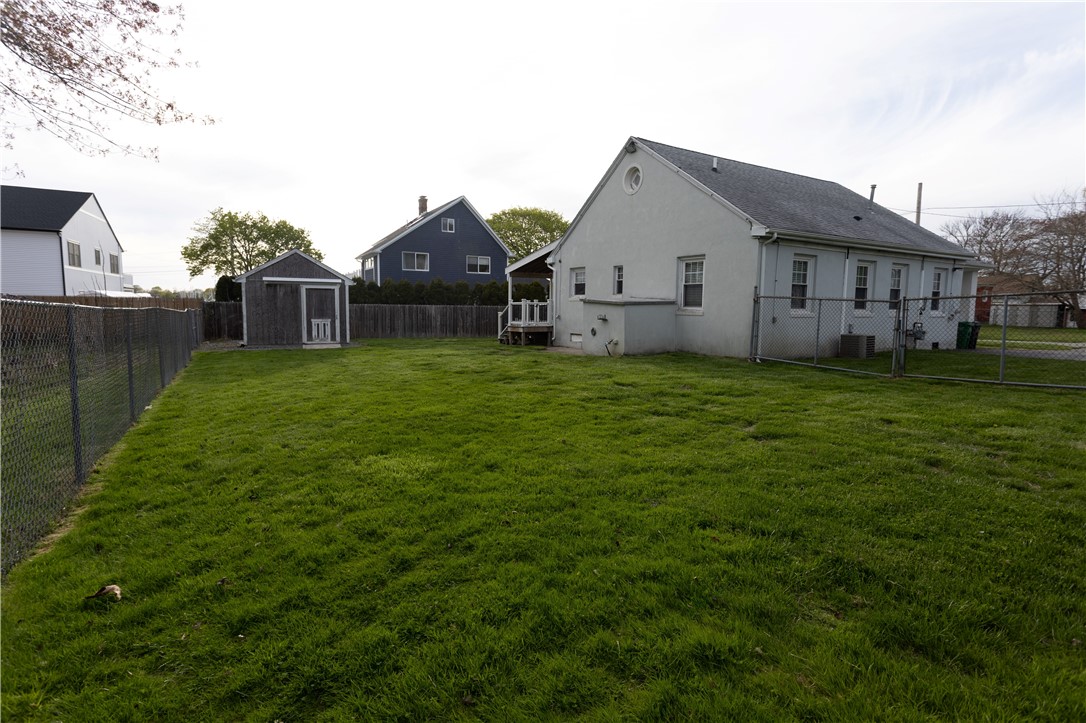 20 West View Street Warwick, RI 02889 - Photo 37 of 38
