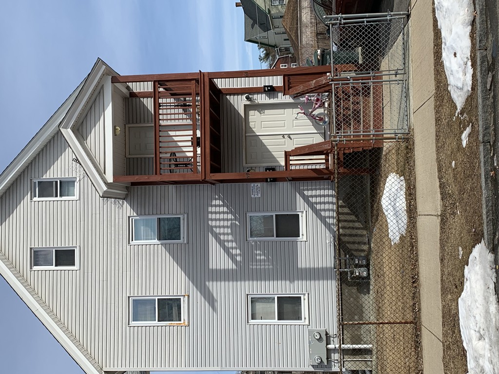 59 Cambridge Street Springfield, MA 01109 - Photo 3 of 3 Gallery Image 3