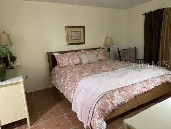 $2,300 | 3124 Lake Bayshore Drive, Unit 219, Bradenton, FL 34205