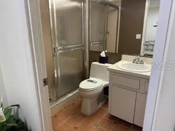 $2,300 | 3124 Lake Bayshore Drive, Unit 219, Bradenton, FL 34205