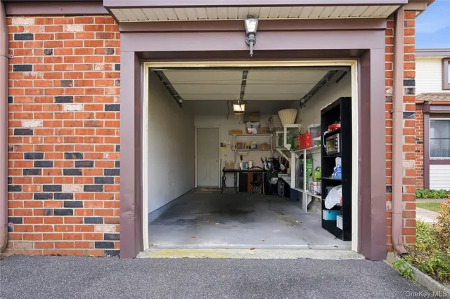 $599,995 | 504 Gotham Court North, St. James, NY 11780