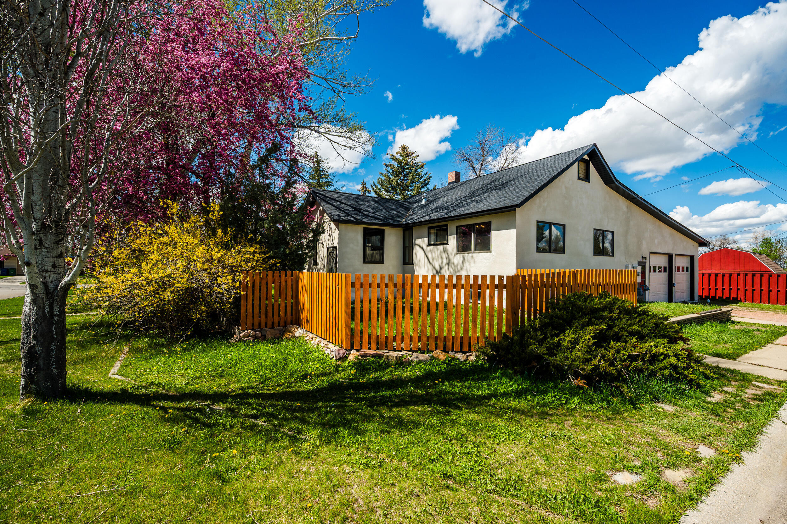 1503 Pioneer Road Sheridan, WY 82801 - Photo 4 of 48 1503 pioneer 04