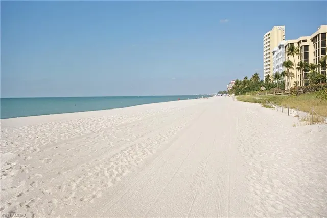 $20,000 | 9577 Gulf Shore Drive, Unit 804, Naples, FL 34108