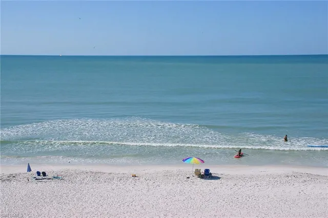 $20,000 | 9577 Gulf Shore Drive, Unit 804, Naples, FL 34108