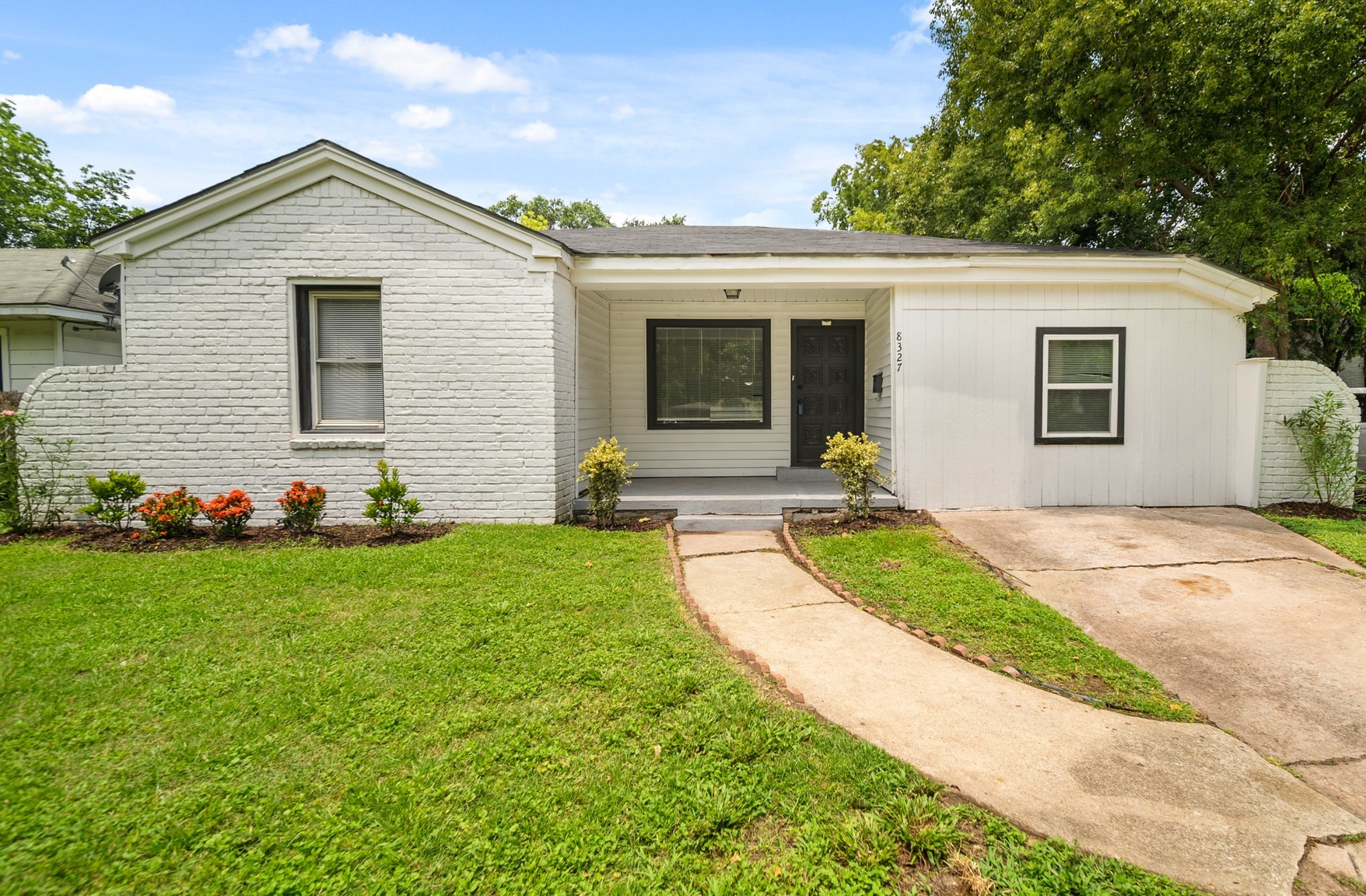 8327 Bonner Drive Houston, TX 77017 - Photo 2 of 37