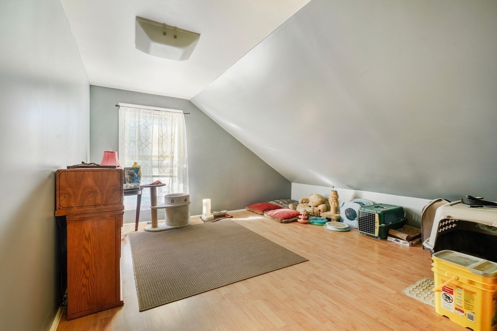 107 Danforth Street Fall River, MA 02720 - Photo 24 of 41 Gallery Image 24