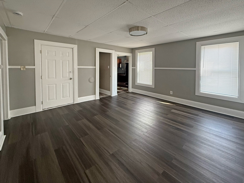 107 Danforth Street Fall River, MA 02720 - Photo 6 of 41 Gallery Image 6