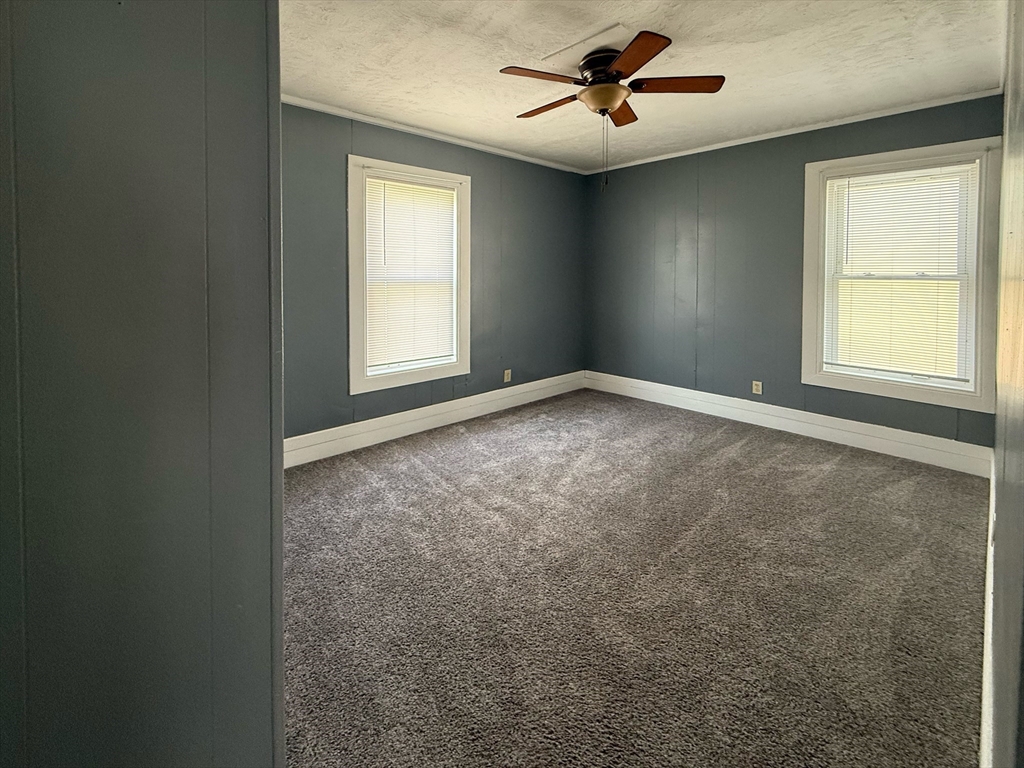 107 Danforth Street Fall River, MA 02720 - Photo 8 of 41 Gallery Image 8