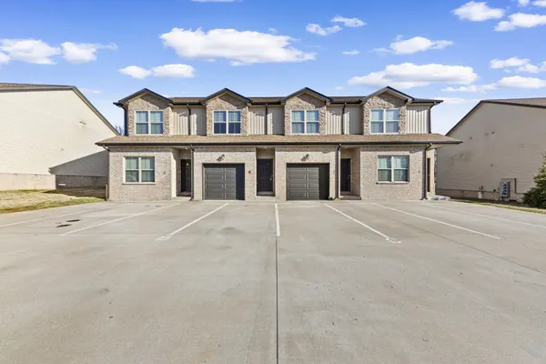 $800,000 | 283 Smithson Lane, Clarksville, TN 37040