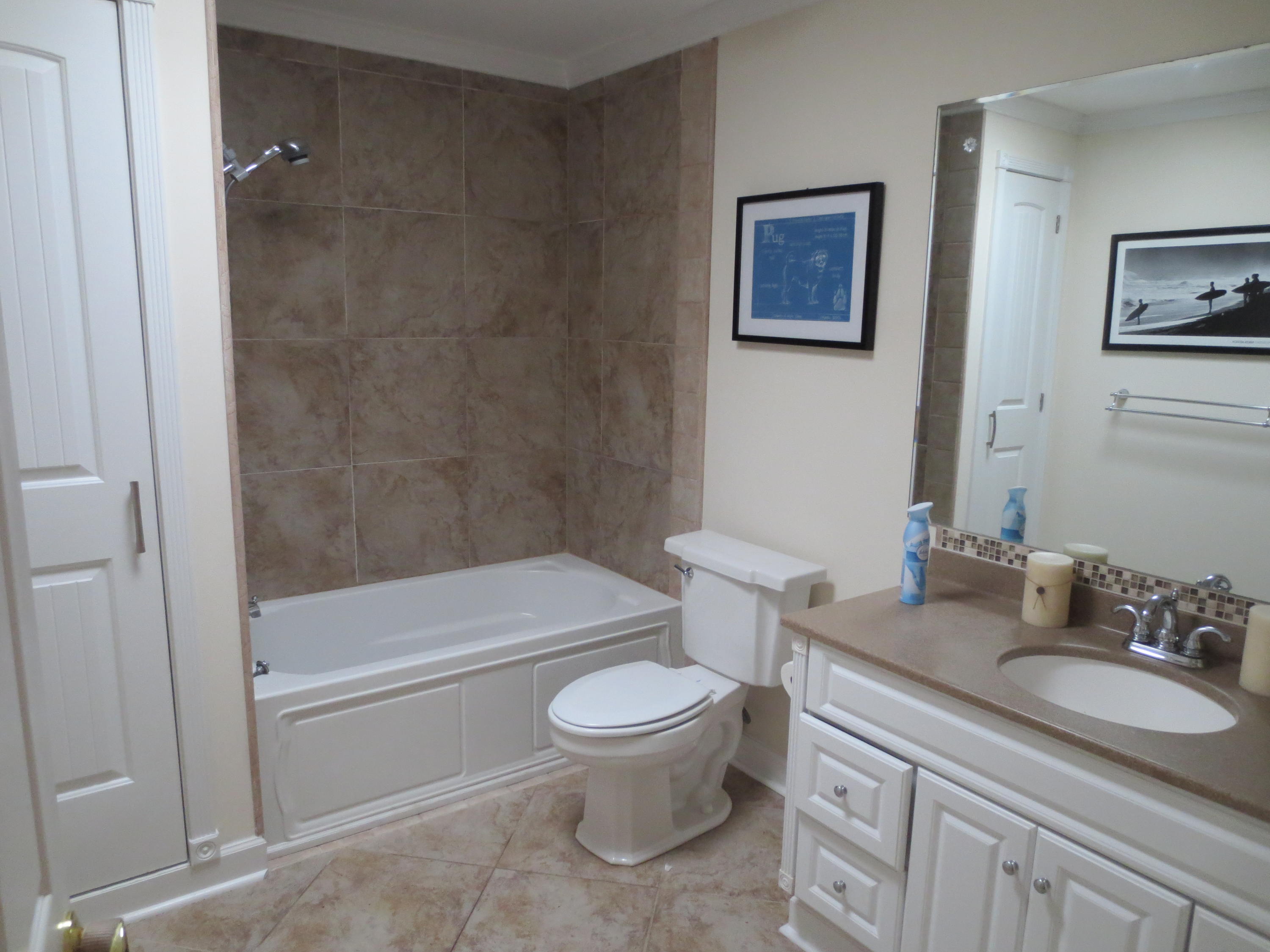 785 East Massachusetts Avenue Southern Pines, NC 28387 - Photo 19 of 37 Hall Bath