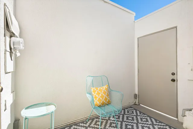 $4,500 | 800 East La Verne Way, Palm Springs, CA 92264