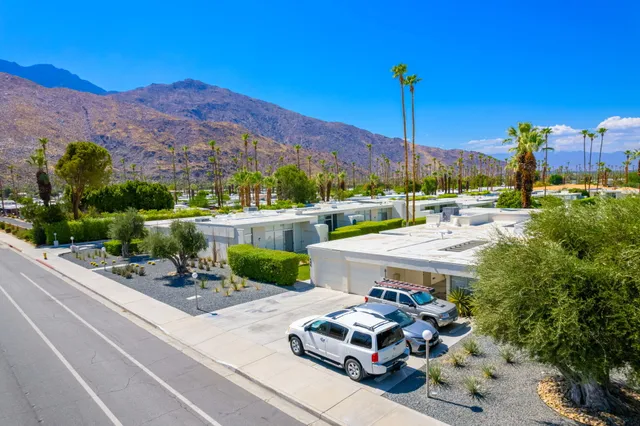 $4,500 | 800 East La Verne Way, Palm Springs, CA 92264