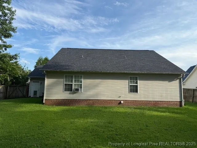 a front view of house with yard
