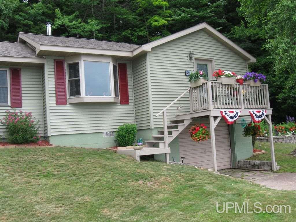 5704 N Corner Lake Road Wetmore, MI 49895 - Photo 5 of 50