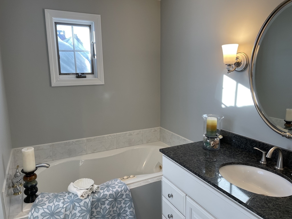 255 River Street Braintree, MA 02184 - Photo 13 of 14