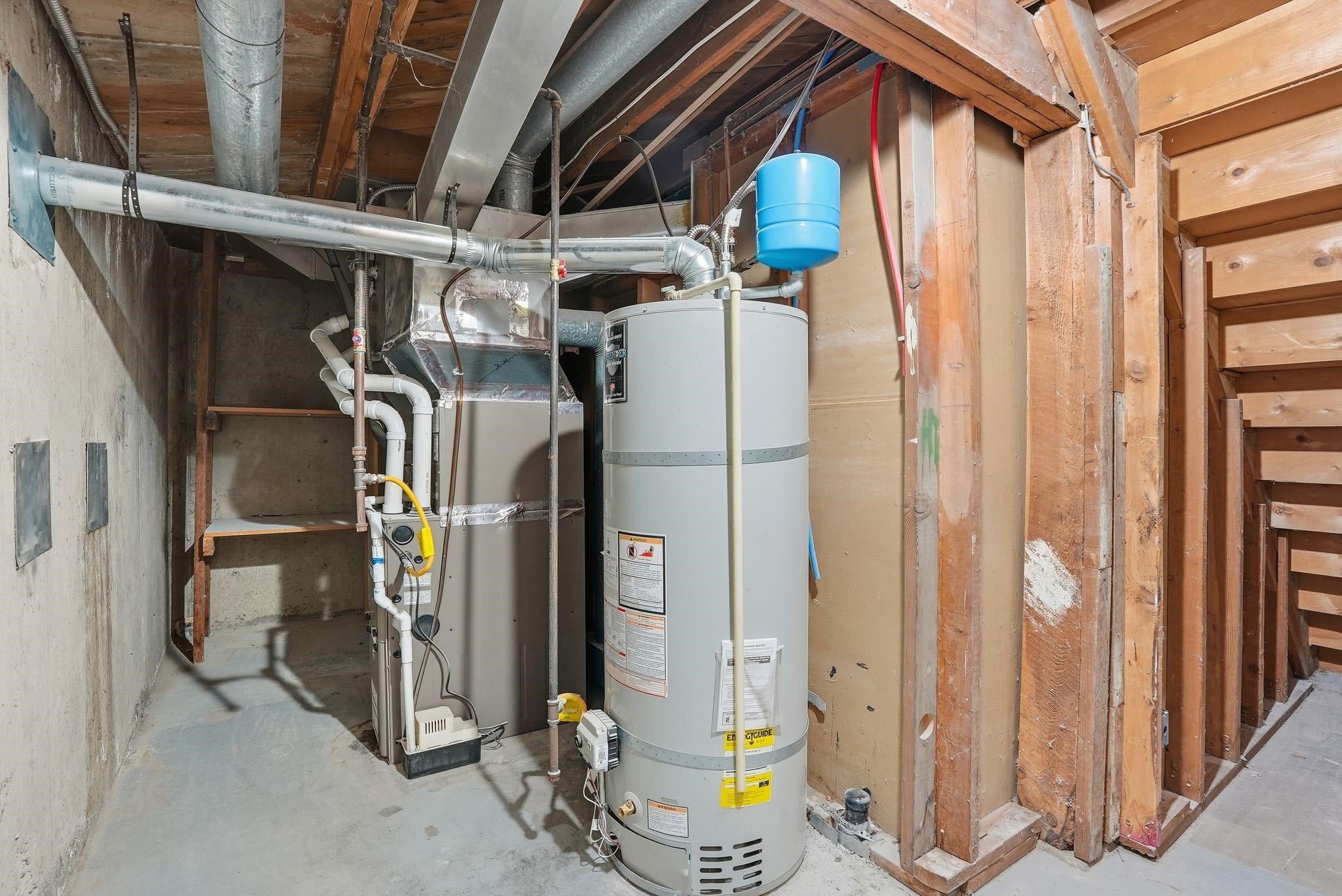 3027 West Rowan Avenue Spokane, WA 99205 - Photo 21 of 26