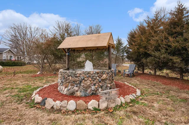 $184,900 | 12901 Millers Mill Road, Constantine, MI 49042