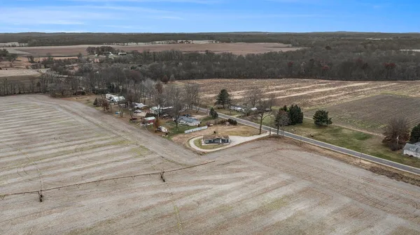 $169,900 | 12901 Millers Mill Road, Constantine, MI 49042