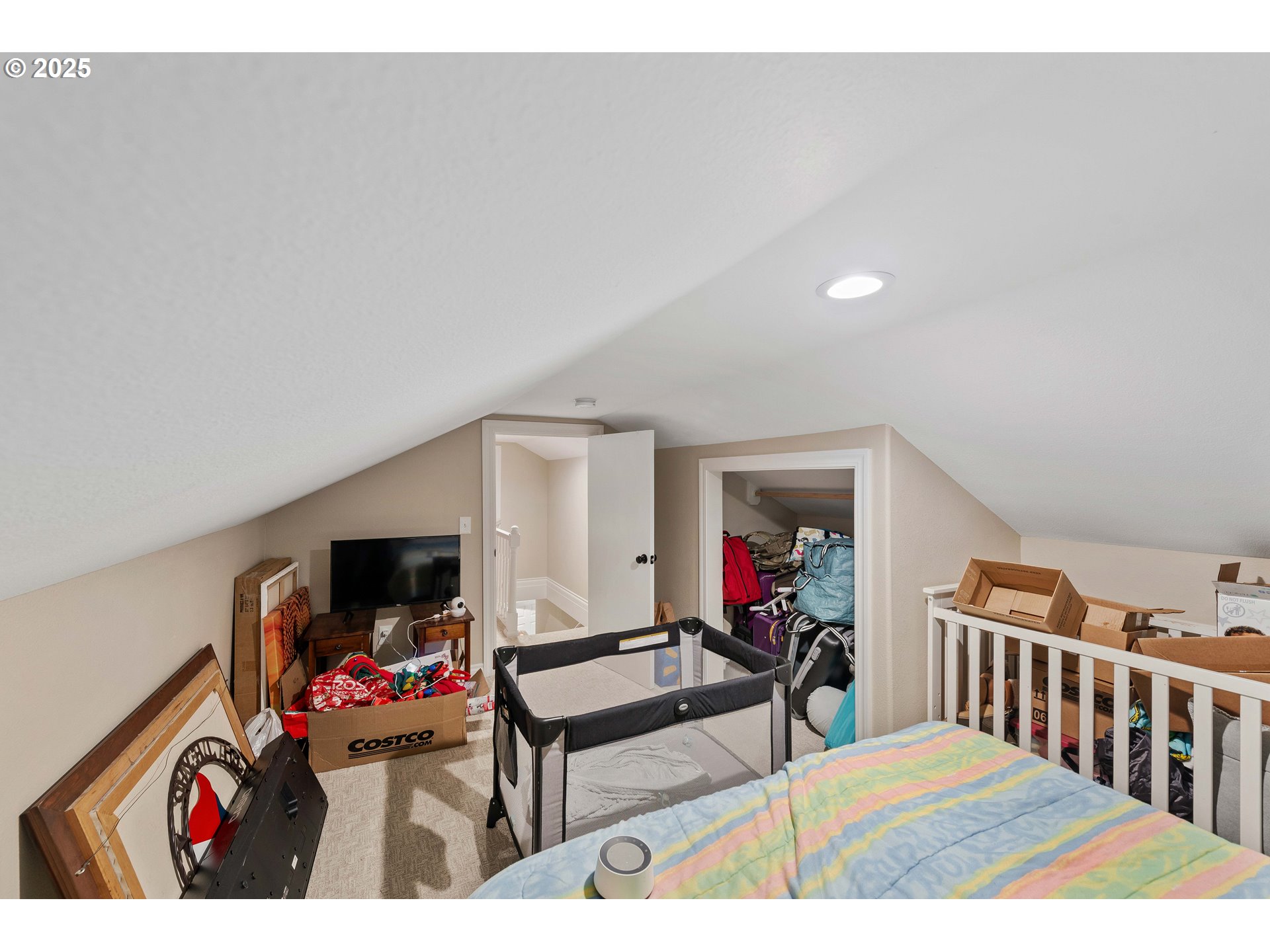 831 South 11th Street Coos Bay, OR 97420 - Photo 17 of 28 Bedroom