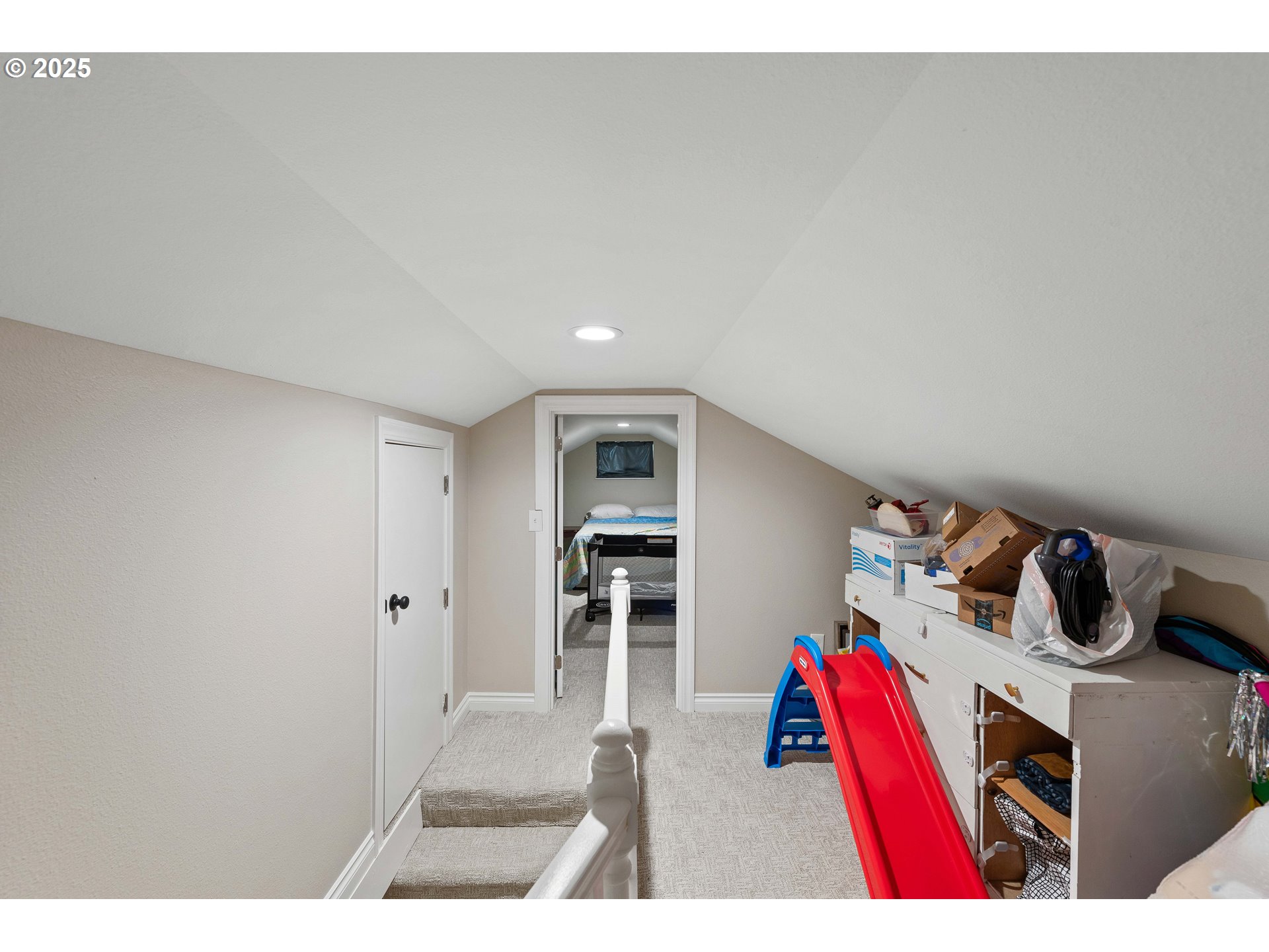 831 South 11th Street Coos Bay, OR 97420 - Photo 19 of 28 Bonus Room