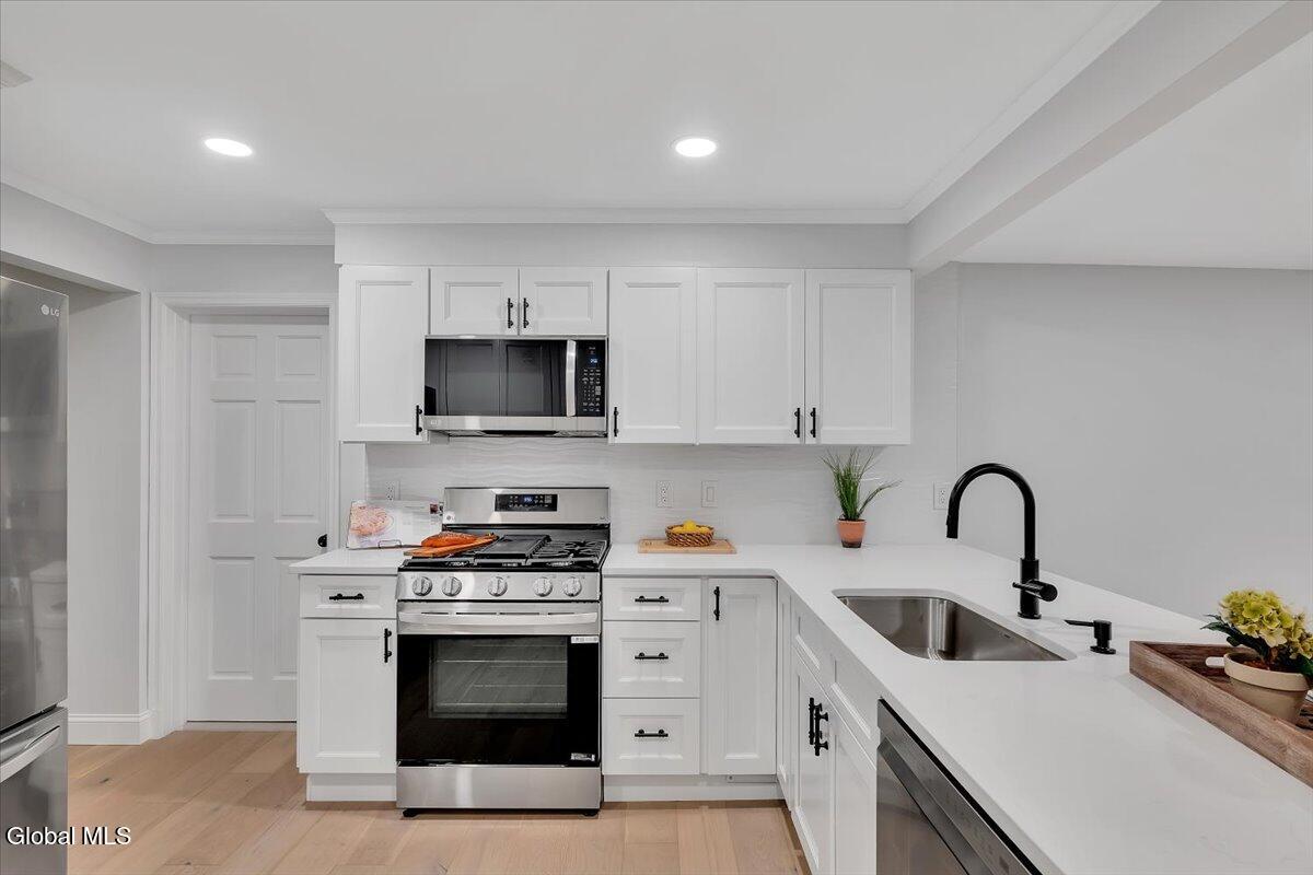 2256 North Old Post Road Schodack, NY 12033 - Photo 12 of 63 10-P1604033